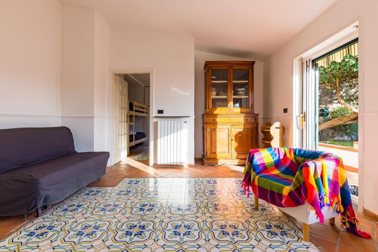 Villa Paola - Hidden Panoramic Garden And Terraces By Napoliapartments Ngoại thất bức ảnh