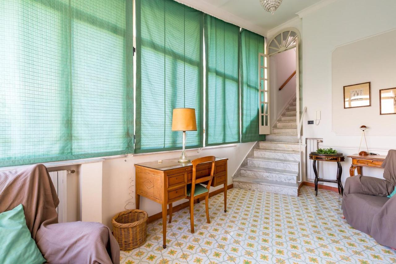 Villa Paola - Hidden Panoramic Garden And Terraces By Napoliapartments Ngoại thất bức ảnh