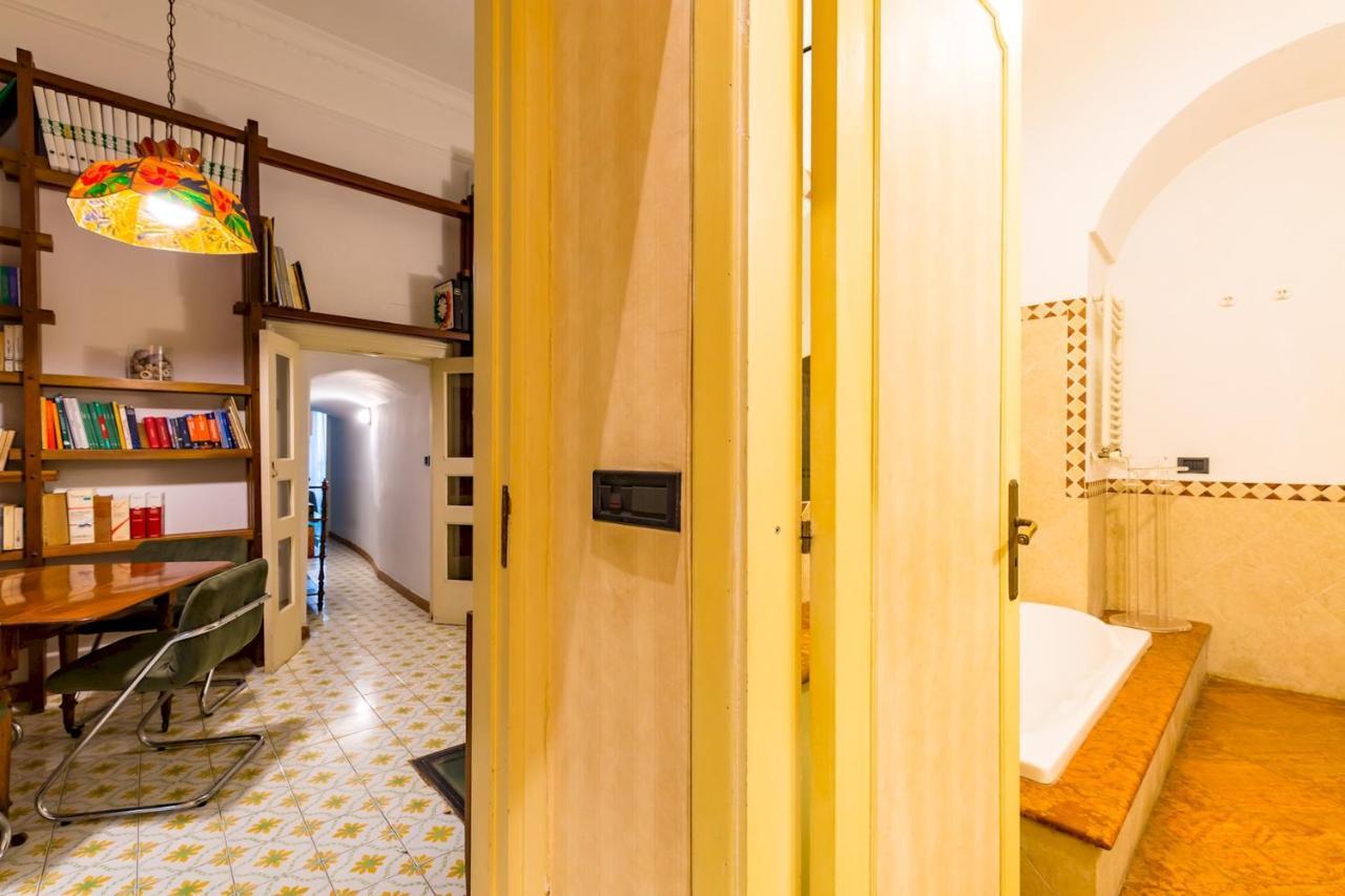 Villa Paola - Hidden Panoramic Garden And Terraces By Napoliapartments Ngoại thất bức ảnh